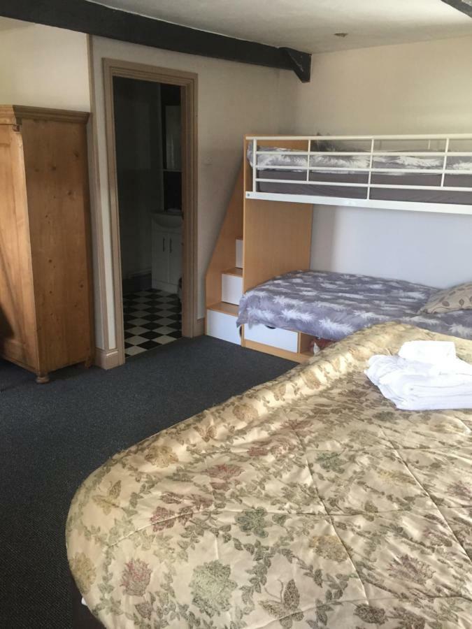 홀트휘슬 Saughy Rigg Farm B&B 외부 사진