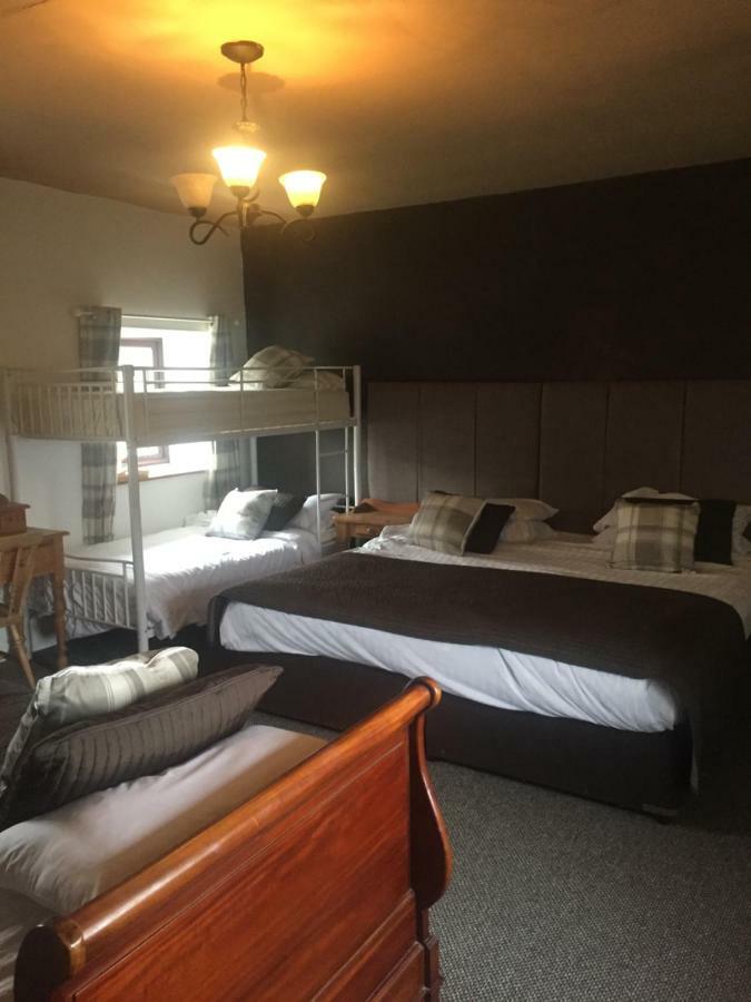 홀트휘슬 Saughy Rigg Farm B&B 외부 사진